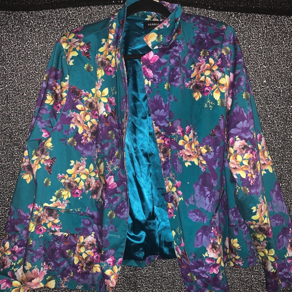 Torrid Floral blazer